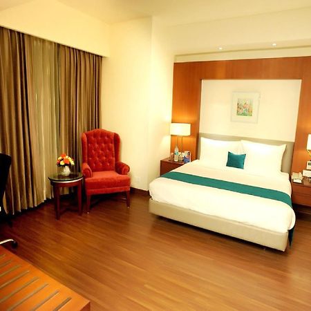 Sarovar Portico- Jalandhar Exterior foto